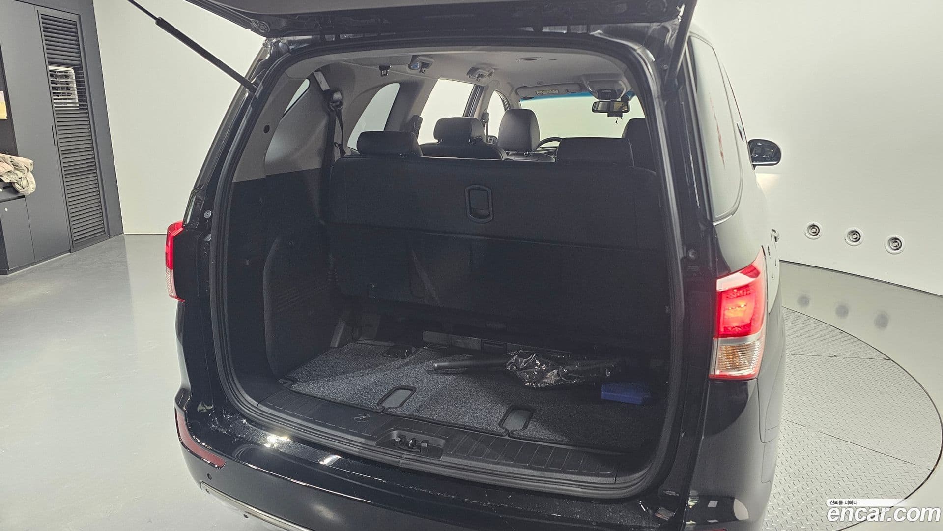 Main__Slider__Photo:KORANDO KG_Mobility_Ssangyong 2018.3-19