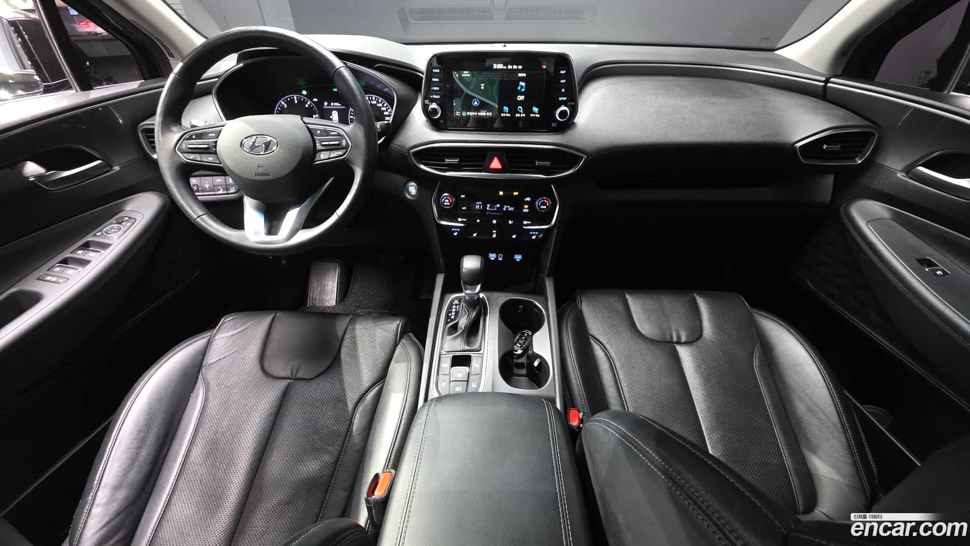 Santafe Hyundai 2018.2-INNER-007