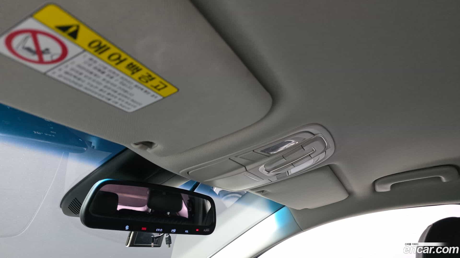 Santafe Hyundai 2018.2-OPTION-021