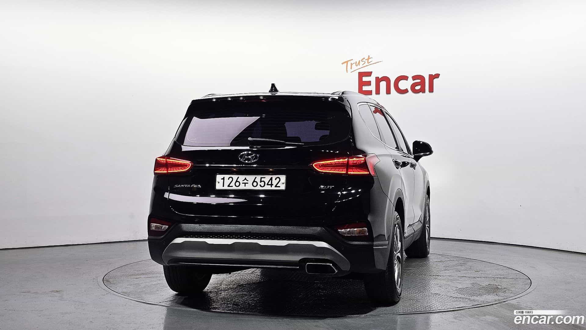 Santafe Hyundai 2019.1-OUTER-004