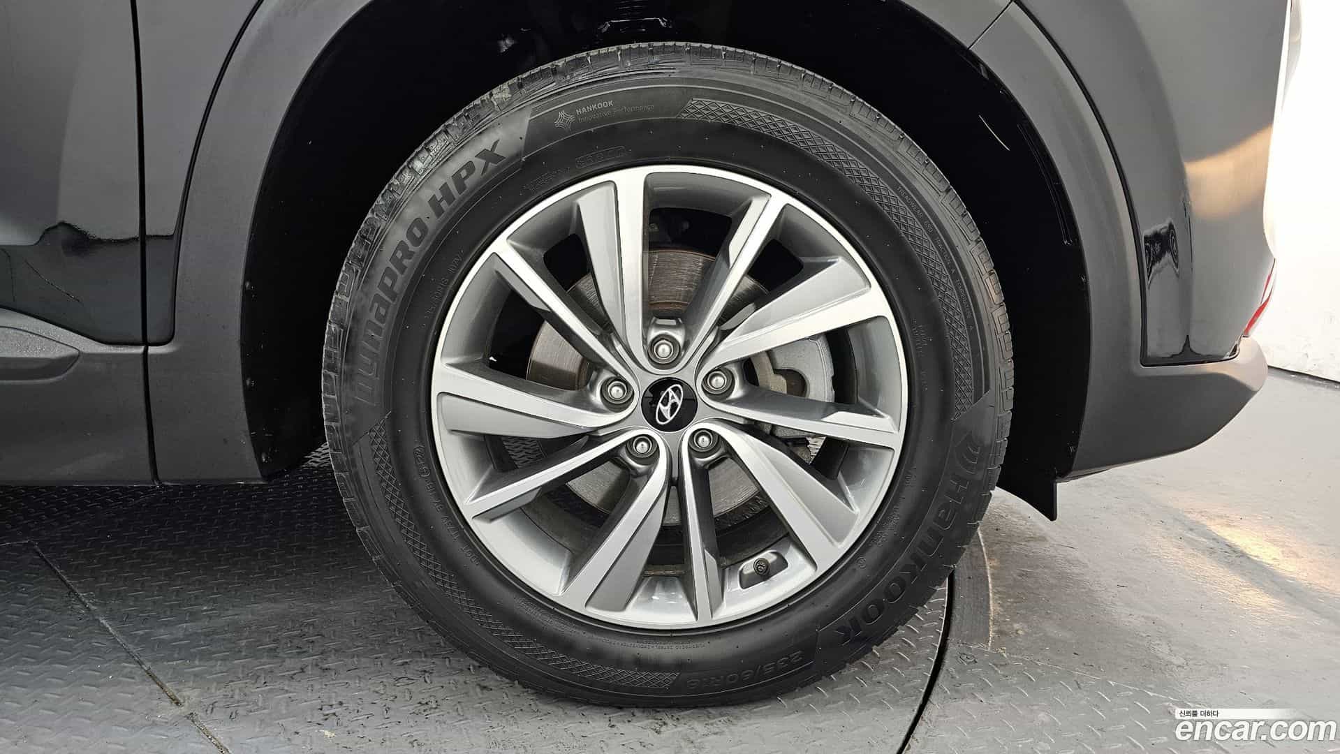 Santafe Hyundai 2019.1-OUTER-005