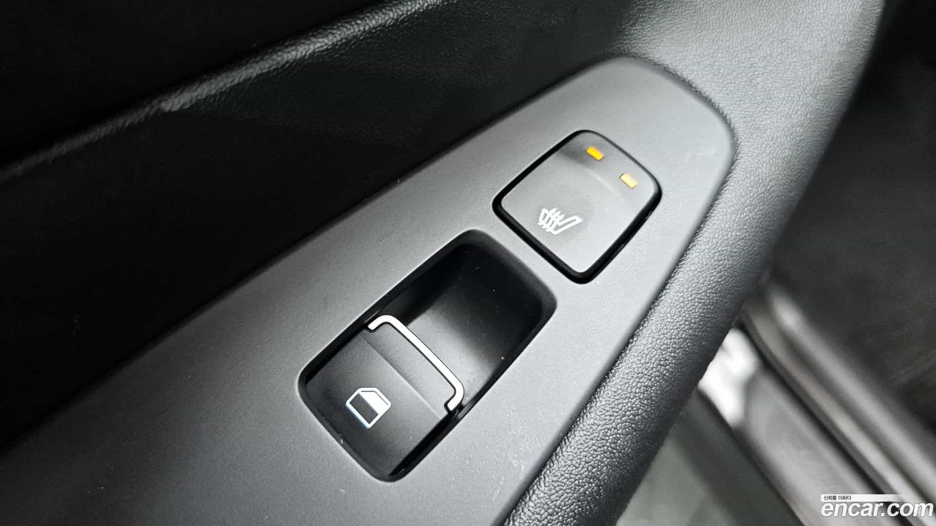 Santafe Hyundai 2019.1-OPTION-023