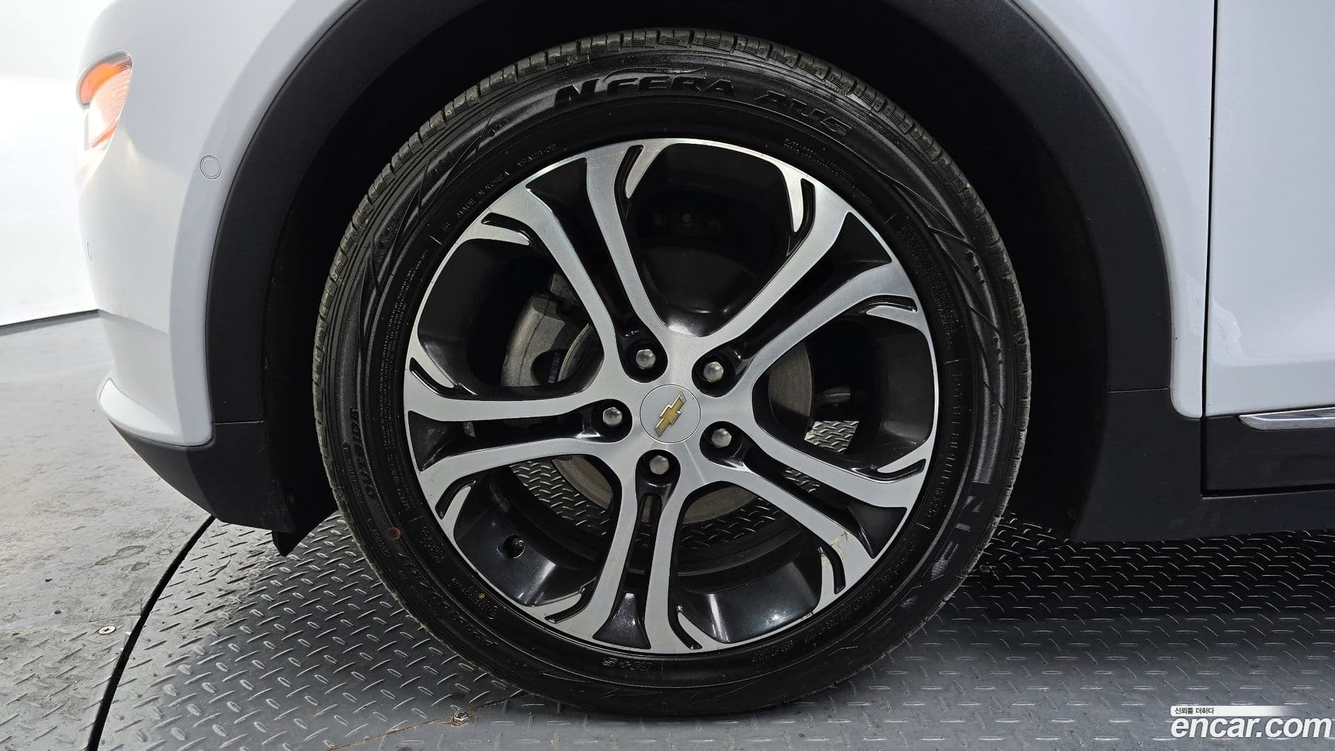 Main__Slider__Photo:Bolt EV ChevroletGMDaewoo 2019.11-4