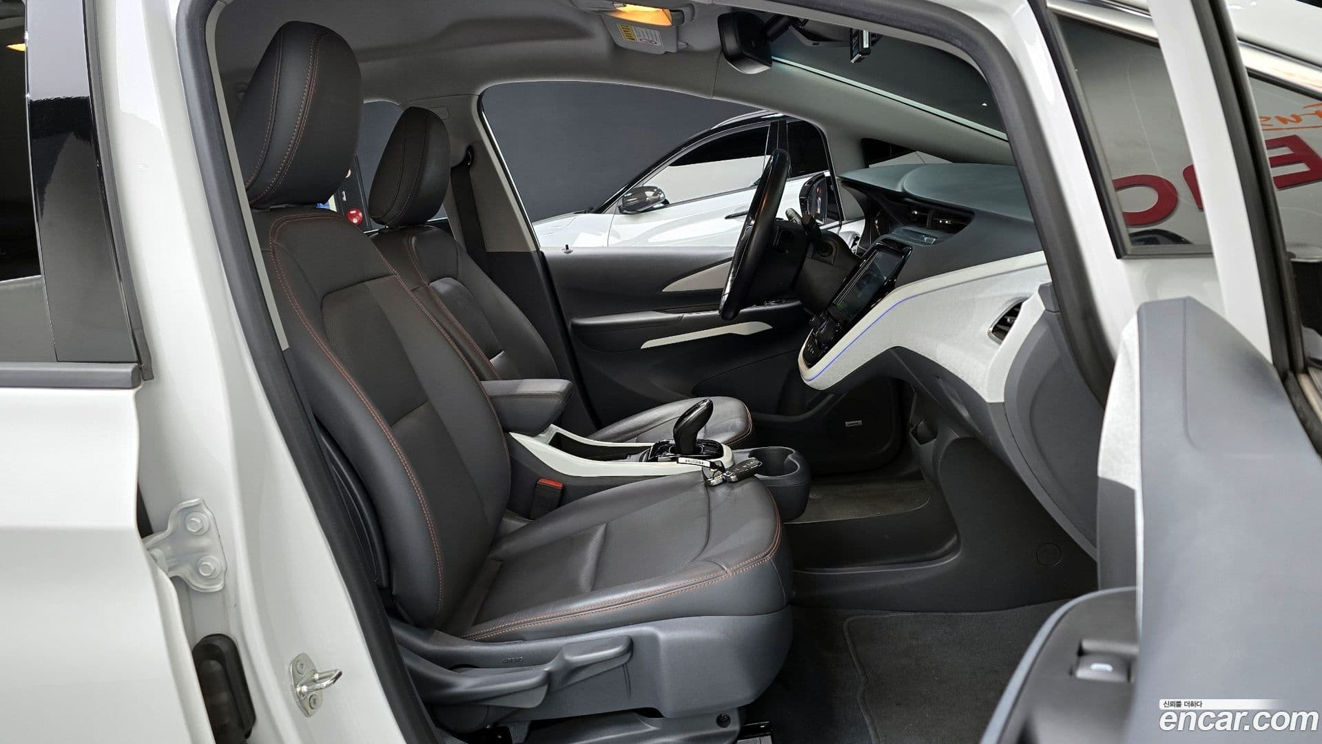 Main__Slider__Photo:Bolt EV ChevroletGMDaewoo 2019.11-9