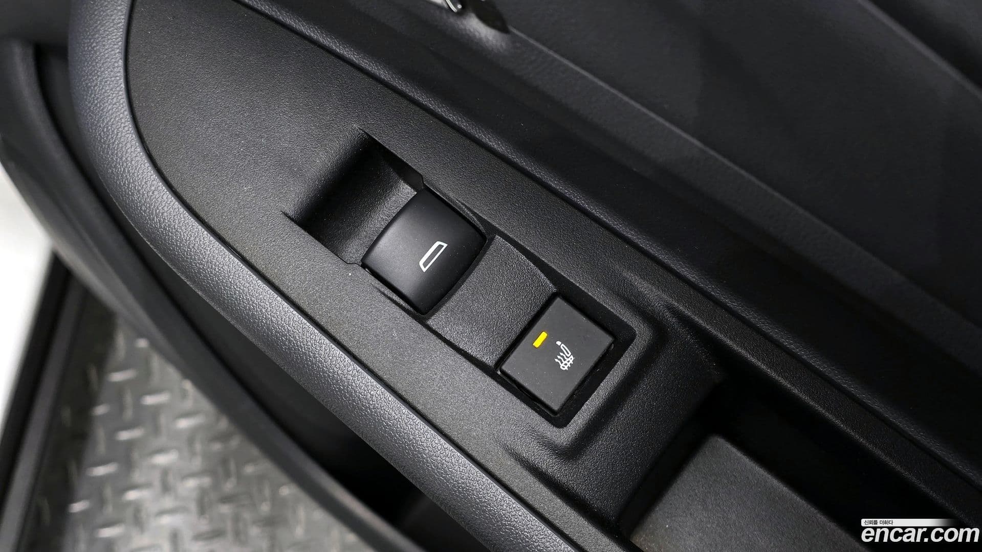 Main__Slider__Photo:Bolt EV ChevroletGMDaewoo 2019.11-18