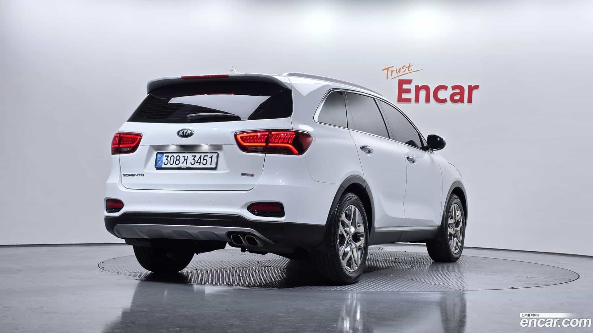Sorento Kia 2019.10-OUTER-002