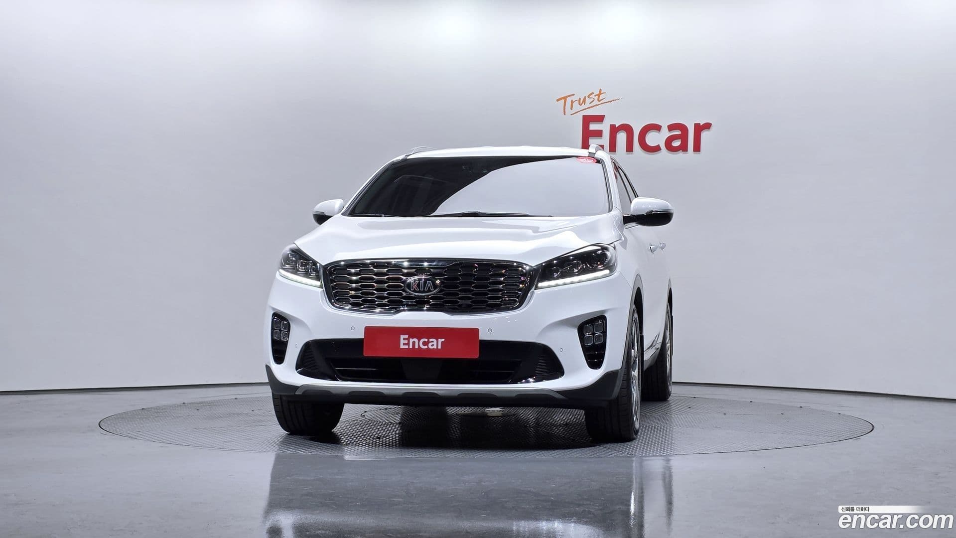 Main__Slider__Photo:Sorento Kia 2019.10-2