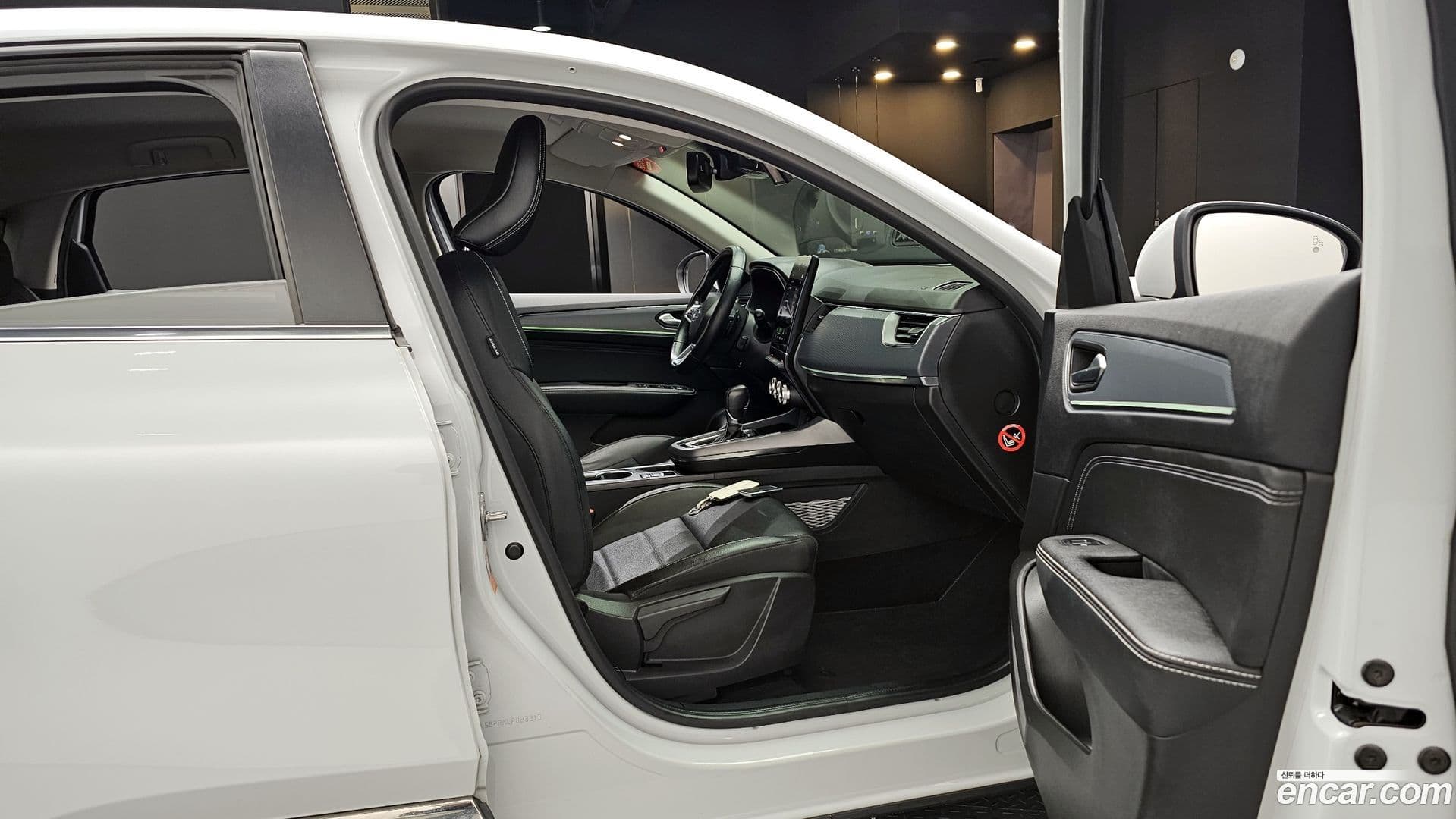 Main__Slider__Photo:XM3 Renault-KoreaSamsung 2020.11-10