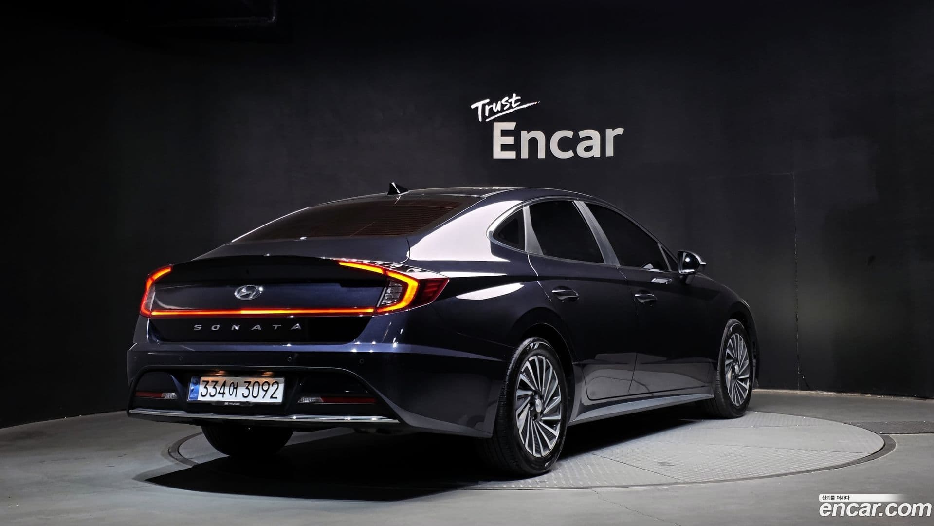 Main__Slider__Photo:Sonata Hyundai 2020.11-1