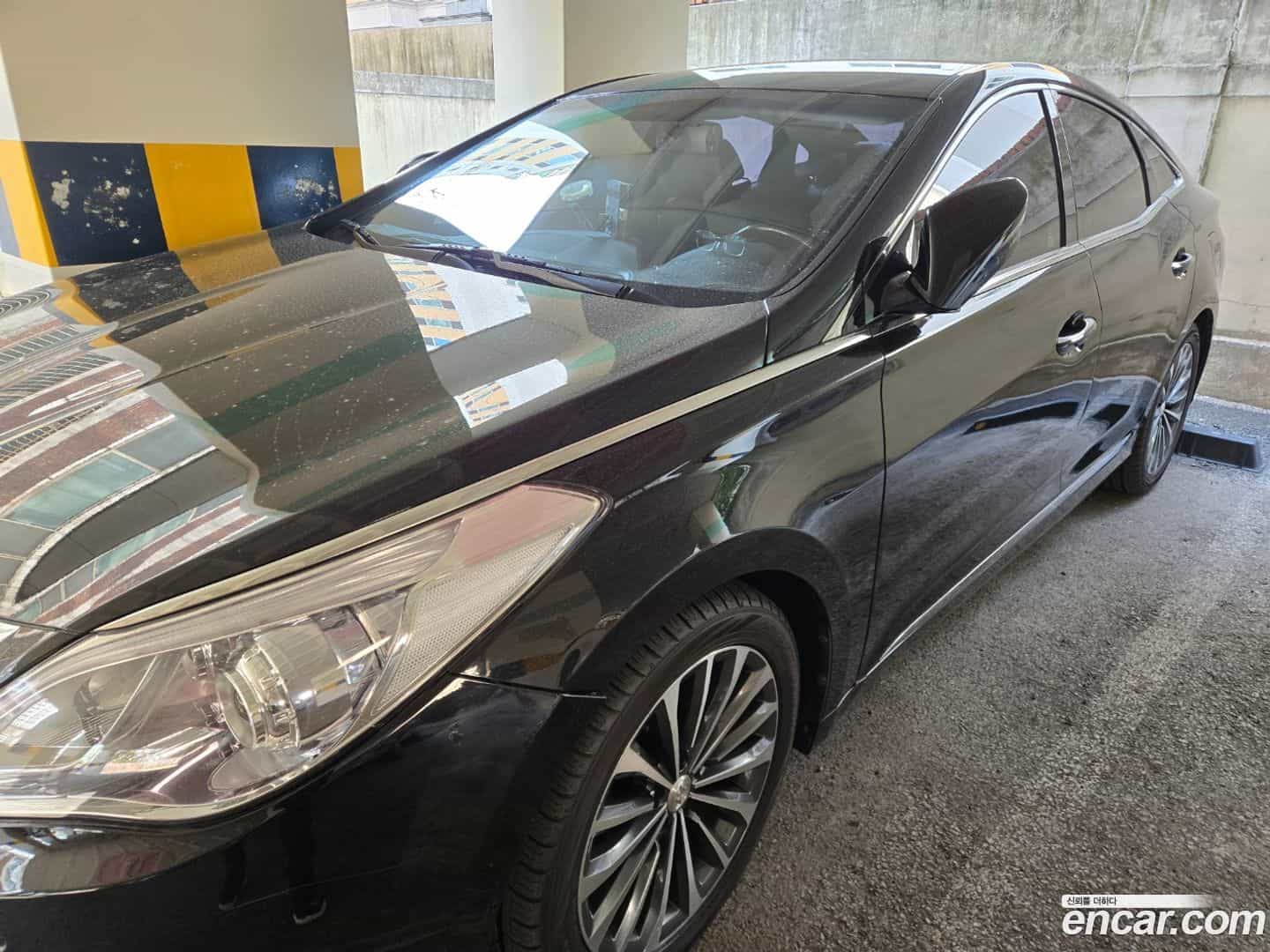 Grandeur Hyundai 2013.0-OUTER-001