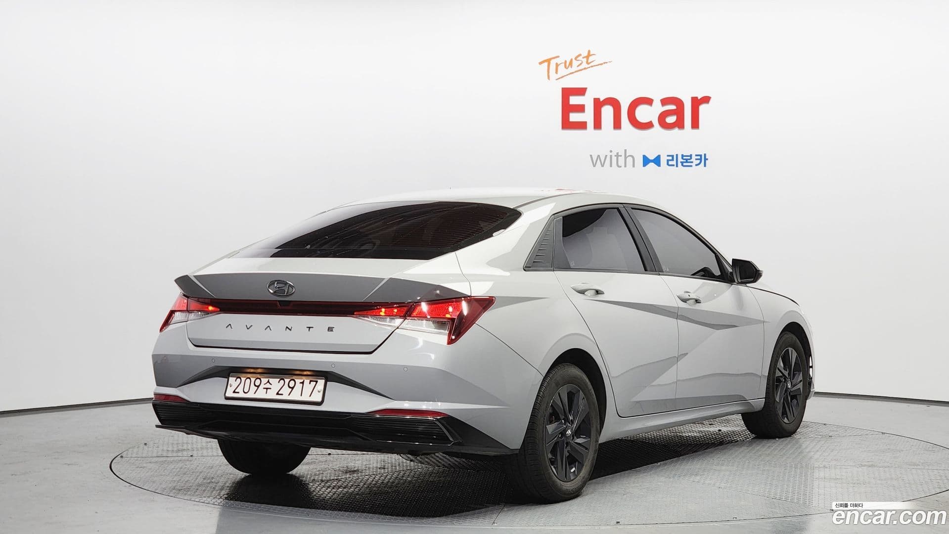 Main__Slider__Photo:AVANTE Hyundai 2021.11-1