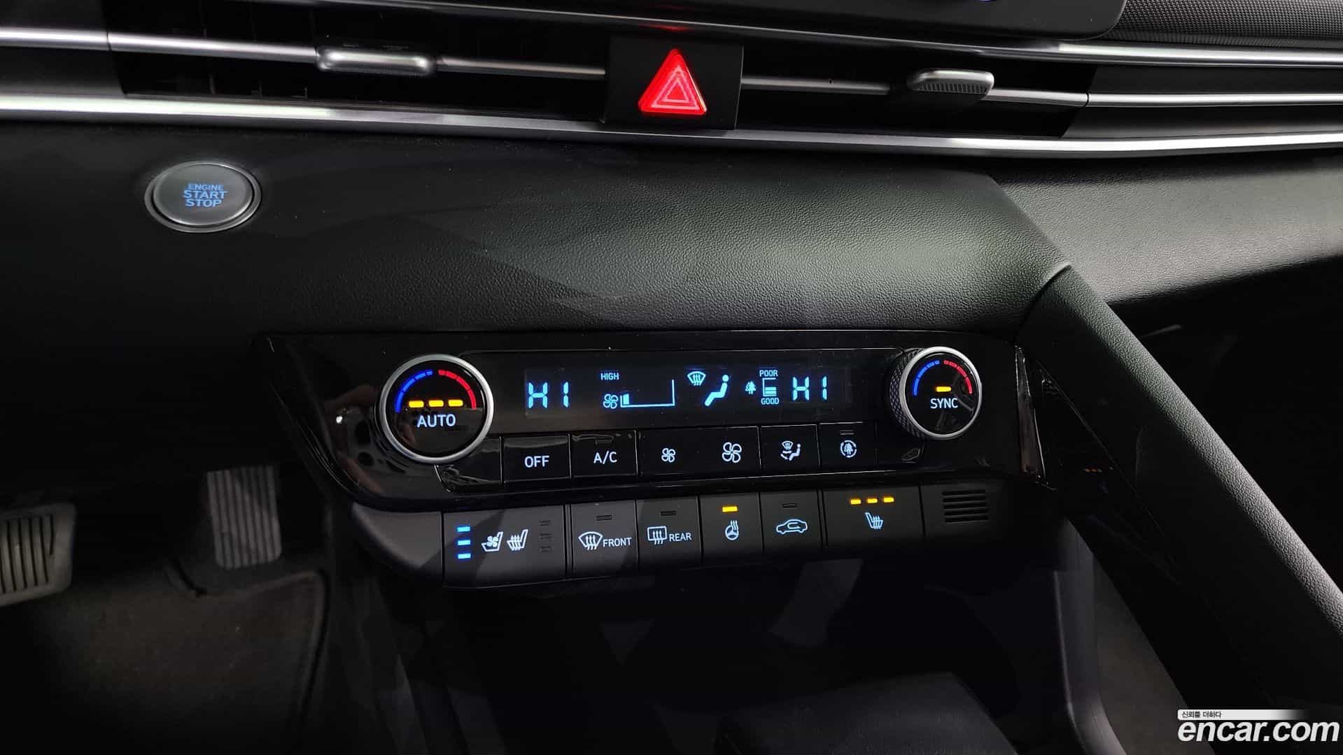 AVANTE Hyundai 2021.11-OPTION-023