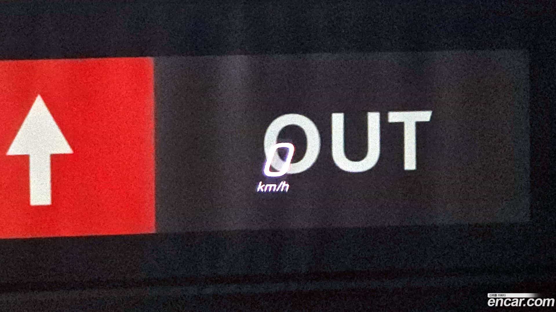 GLE-Class Mercedes-Benz 2023.11-OPTION-021