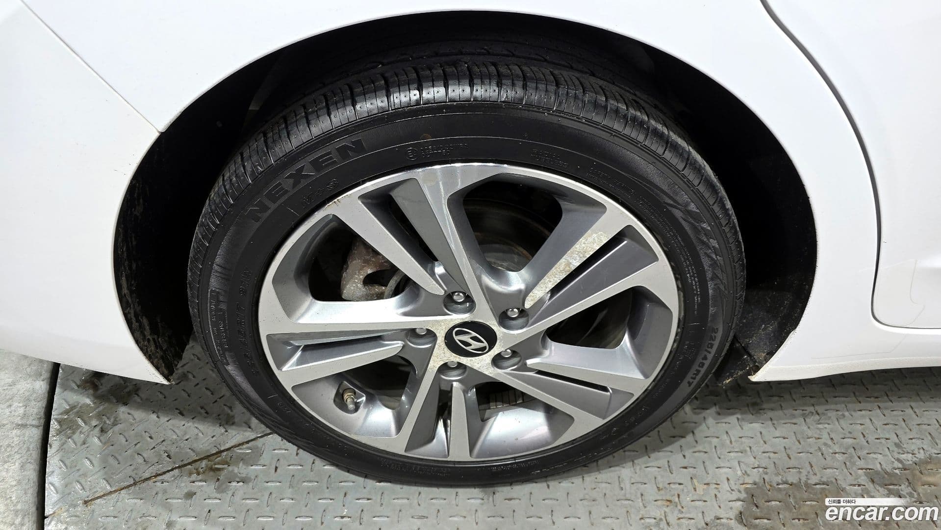 Main__Slider__Photo:AVANTE Hyundai 2018.8-4