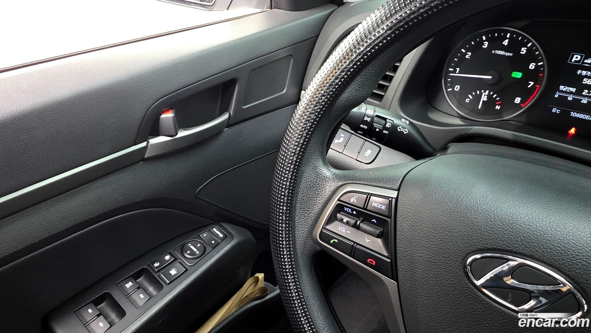 Main__Slider__Photo:AVANTE Hyundai 2018.8-17