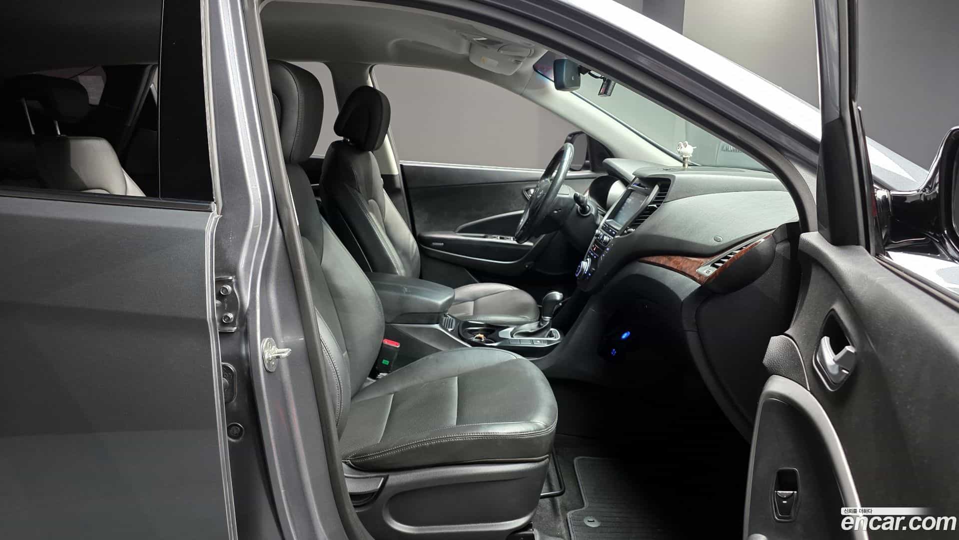 Santafe Hyundai 2017.4-INNER-010