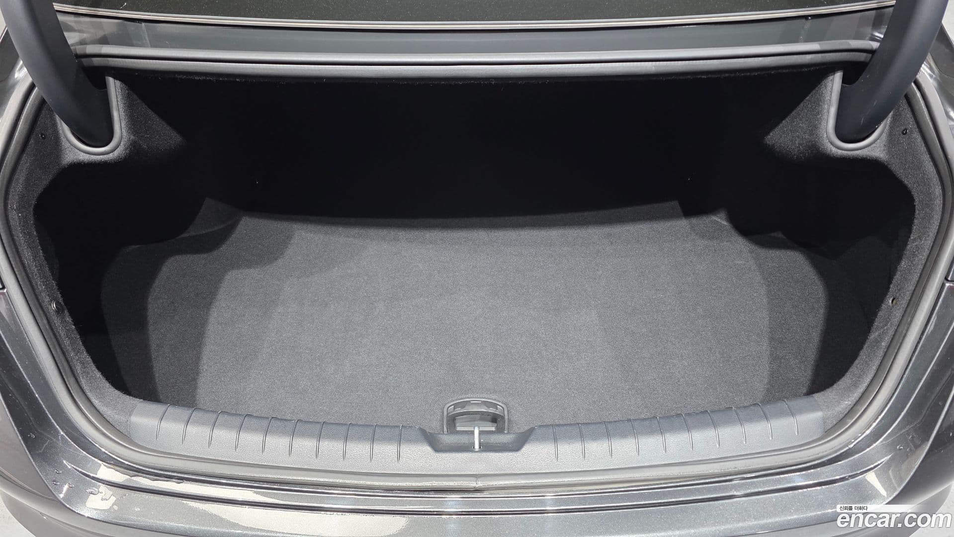 Main__Slider__Photo:K8 Kia 2023.3-19