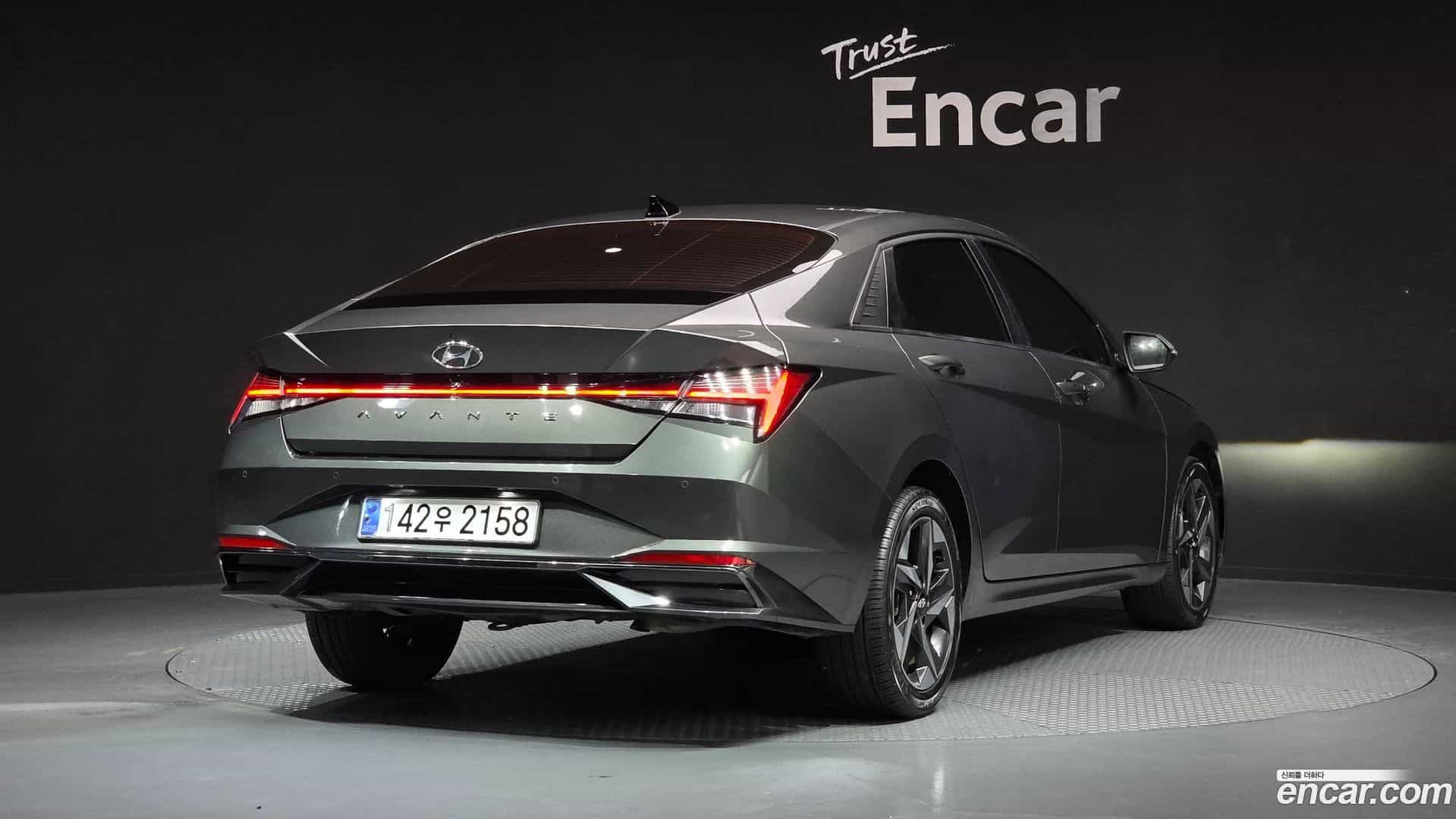 AVANTE Hyundai 2021.0-OUTER-002