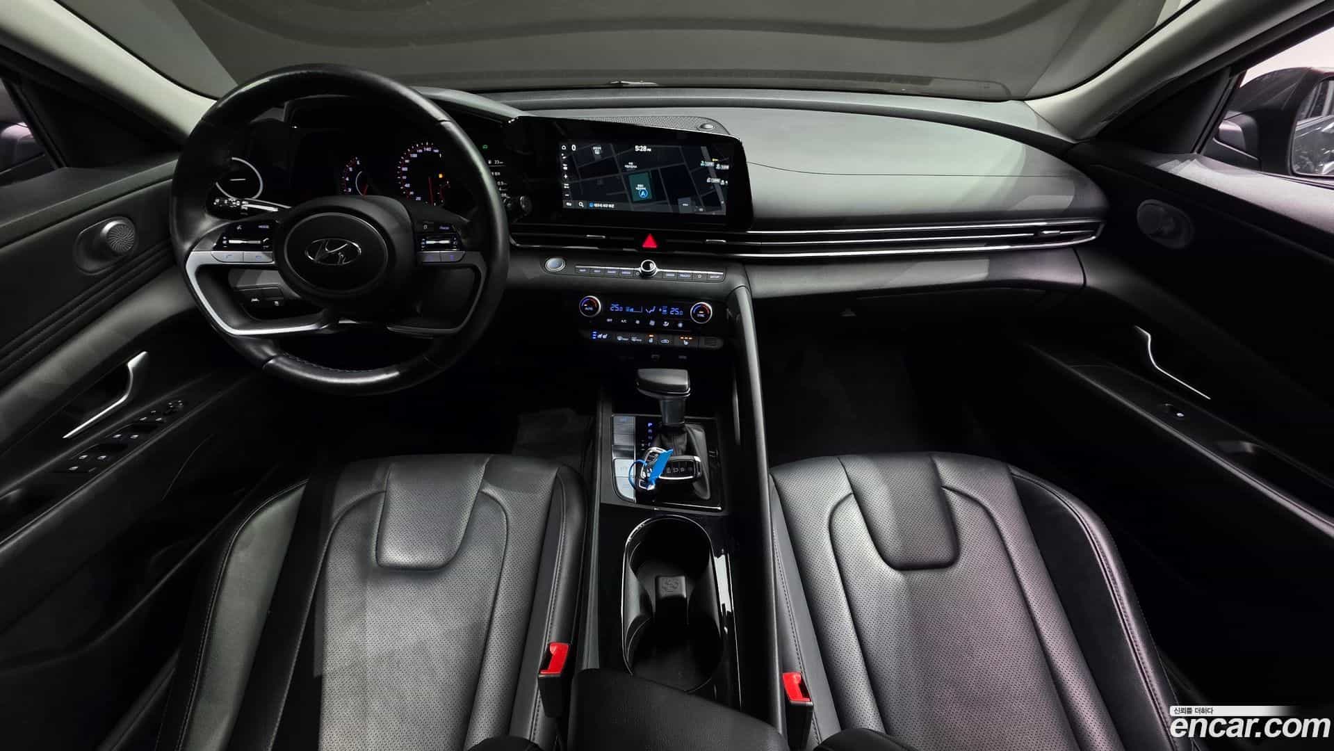 AVANTE Hyundai 2021.0-INNER-007