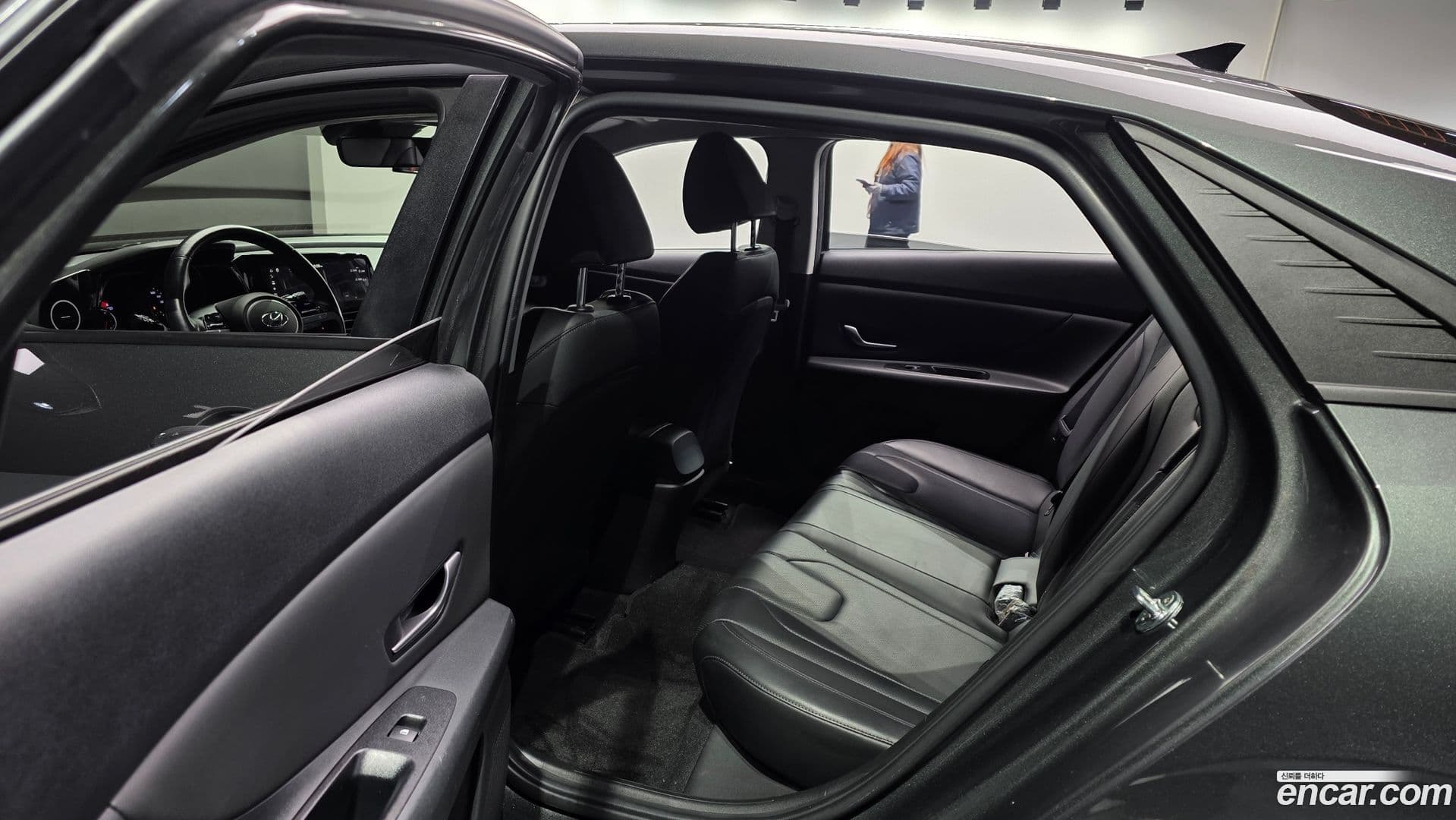 Main__Slider__Photo:AVANTE Hyundai 2021.0-11