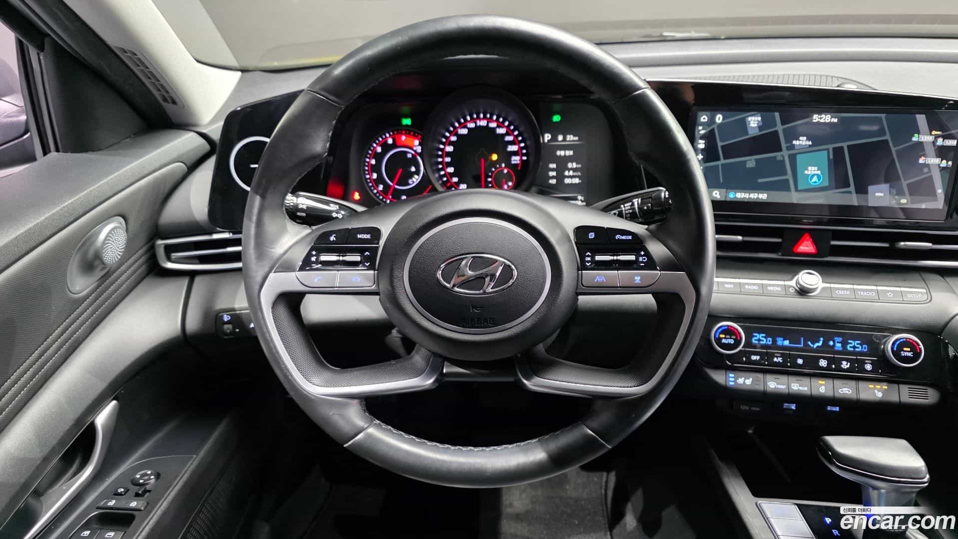 AVANTE Hyundai 2021.0-OPTION-017