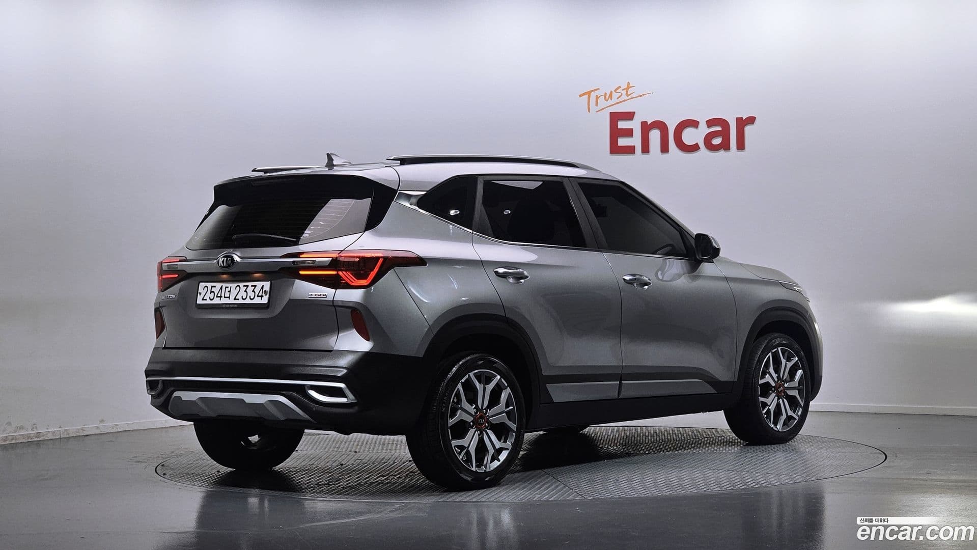 Main__Slider__Photo:Seltos Kia 2019.9-1