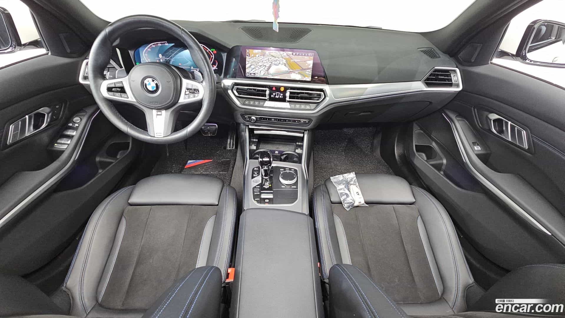 3-Series BMW 2021.11-INNER-007