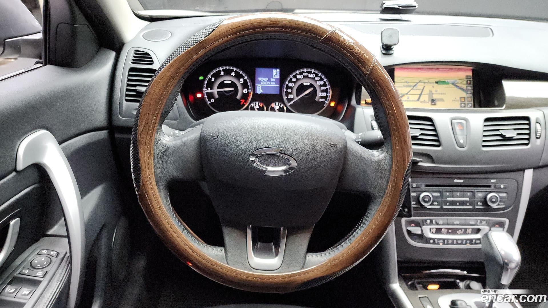 Main__Slider__Photo:SM5 Renault-KoreaSamsung 2013.4-12