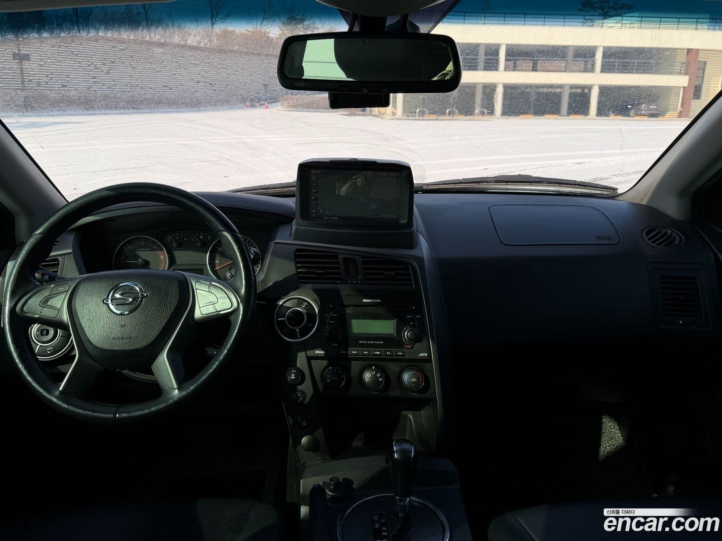 Main__Slider__Photo:KORANDO KG_Mobility_Ssangyong 2015.9-9