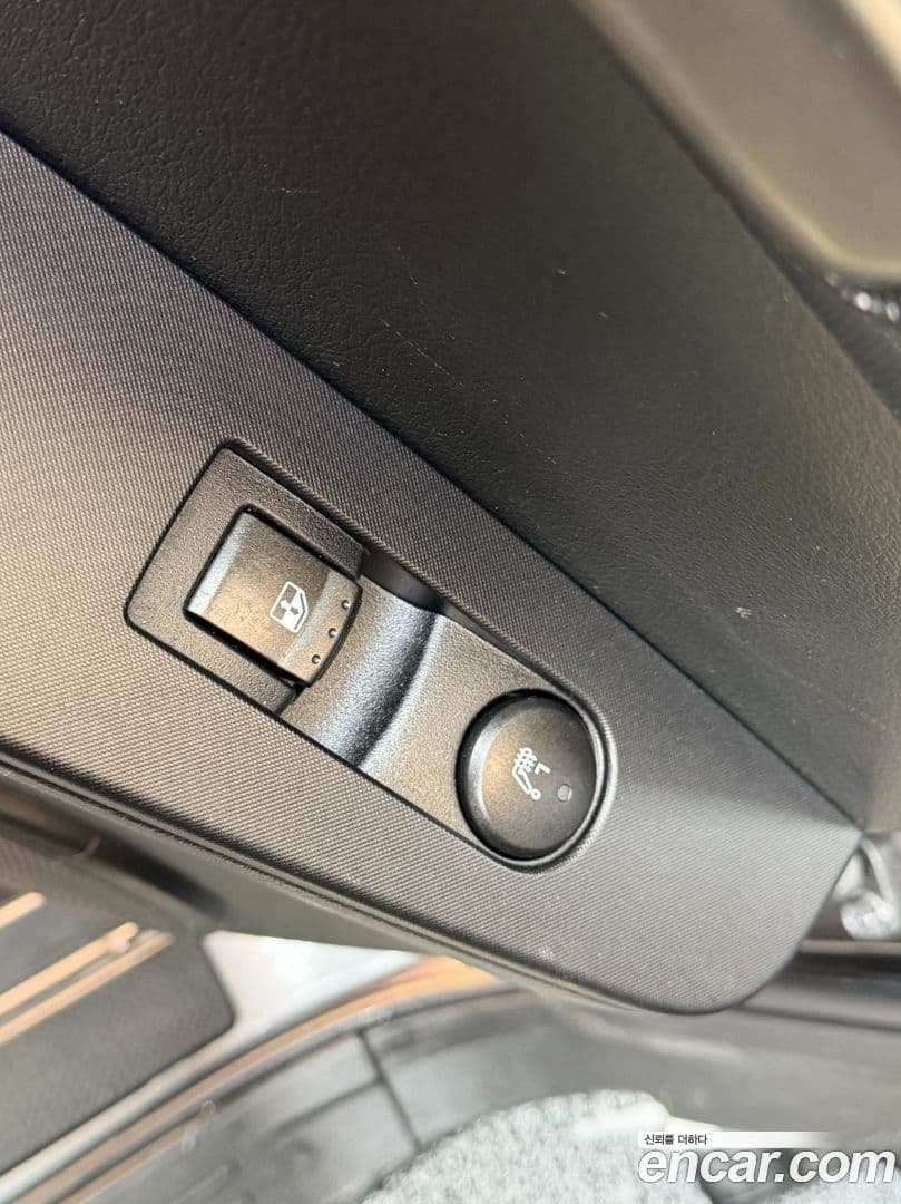 Main__Slider__Photo:KORANDO KG_Mobility_Ssangyong 2015.9-15