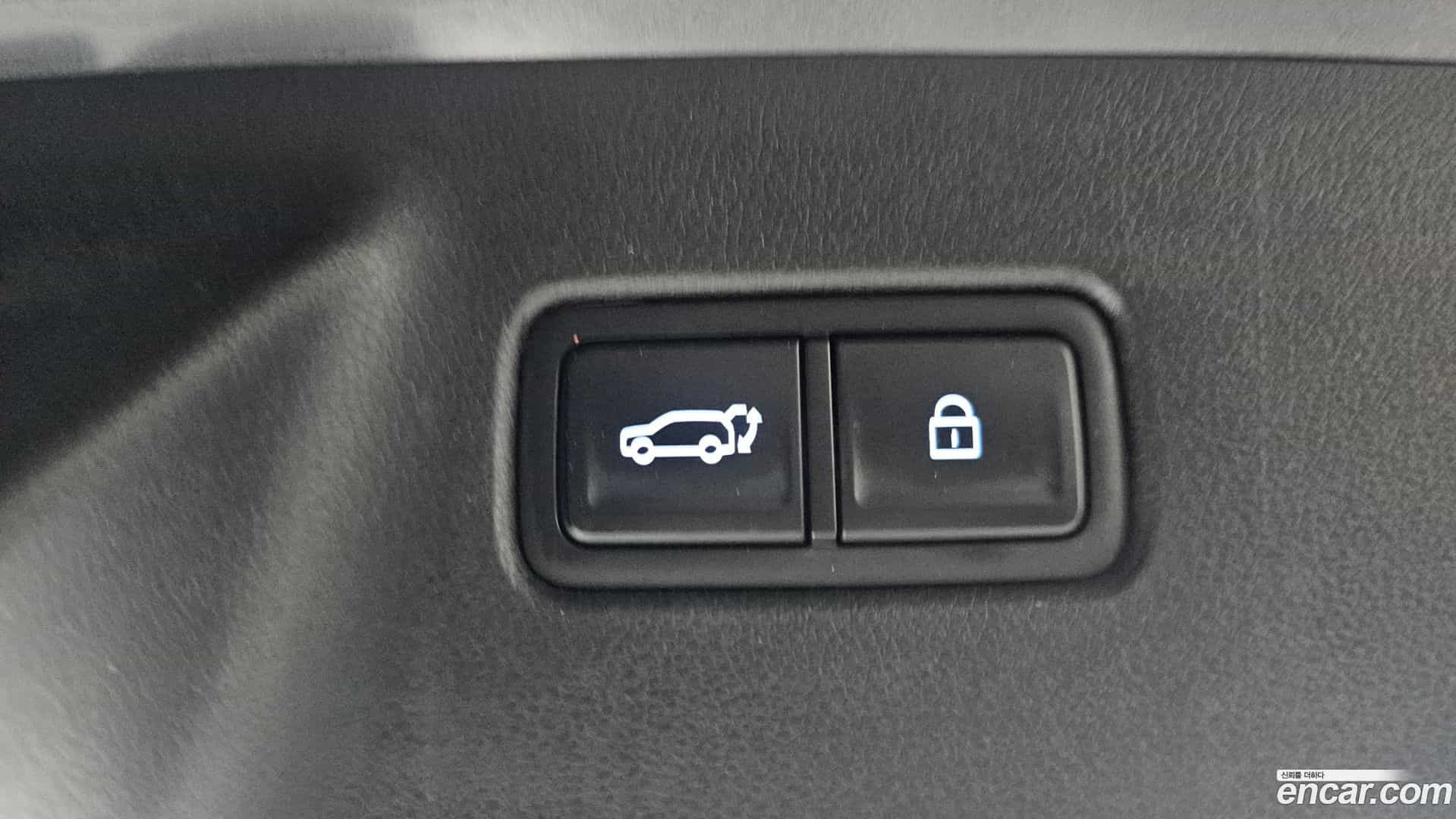 Santafe Hyundai 2024.2-OPTION-024