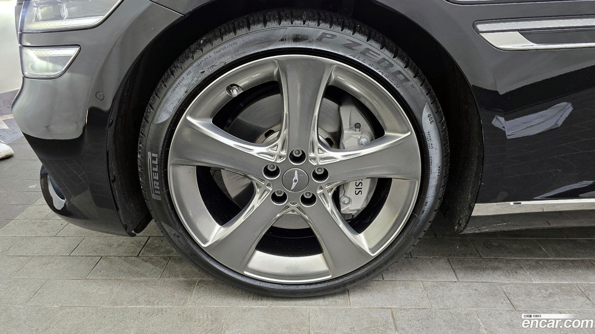 Main__Slider__Photo:G80 Genesis 2022.0-4