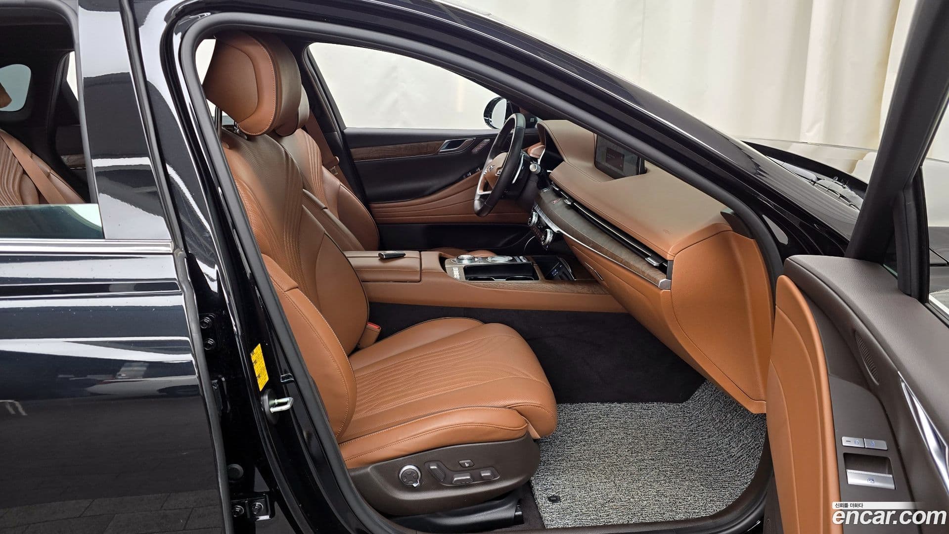 Main__Slider__Photo:G80 Genesis 2022.0-10