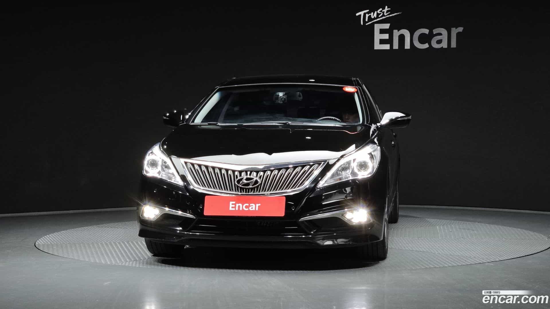 Grandeur Hyundai 2016.1-OUTER-003