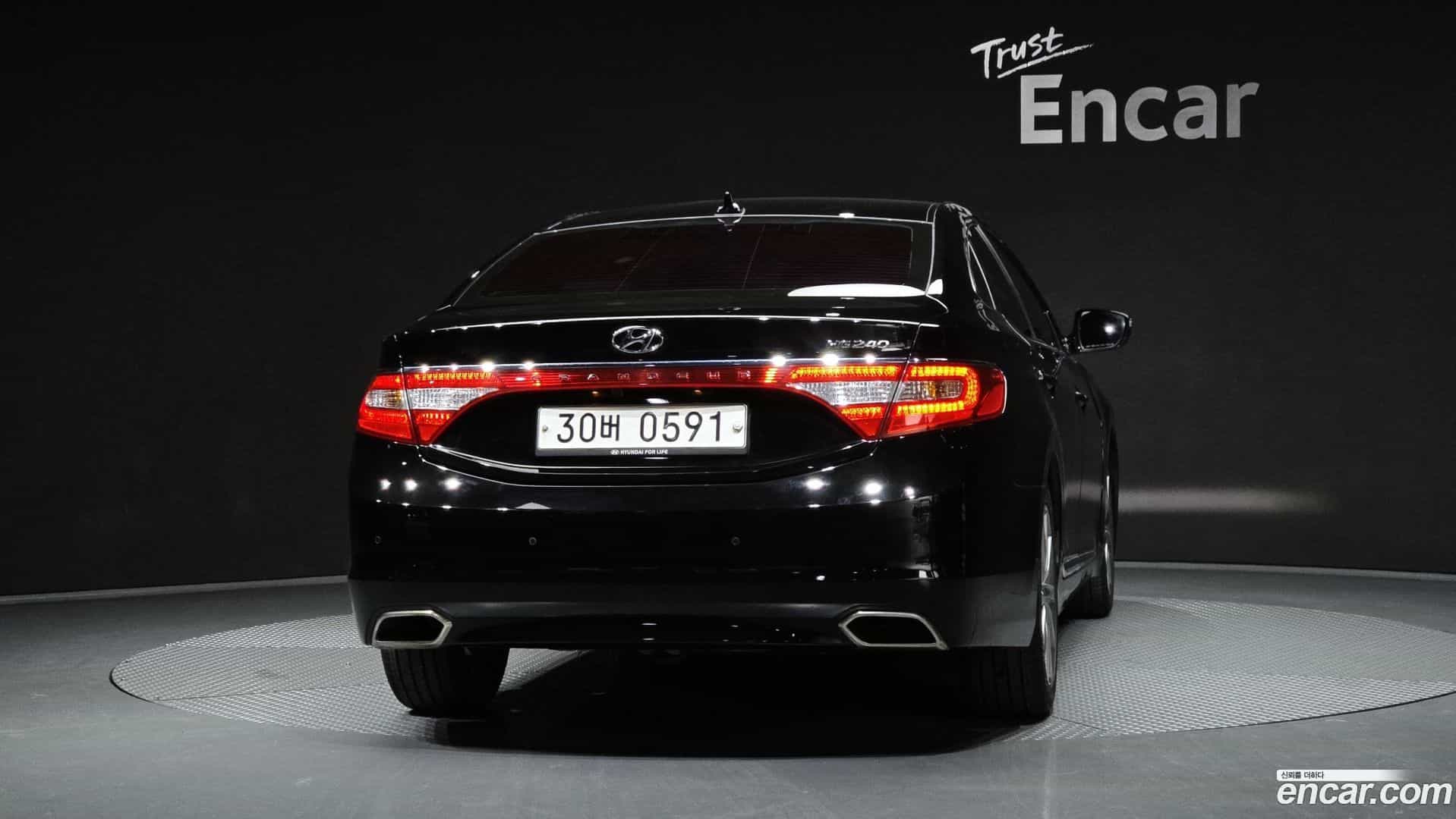 Grandeur Hyundai 2016.1-OUTER-004