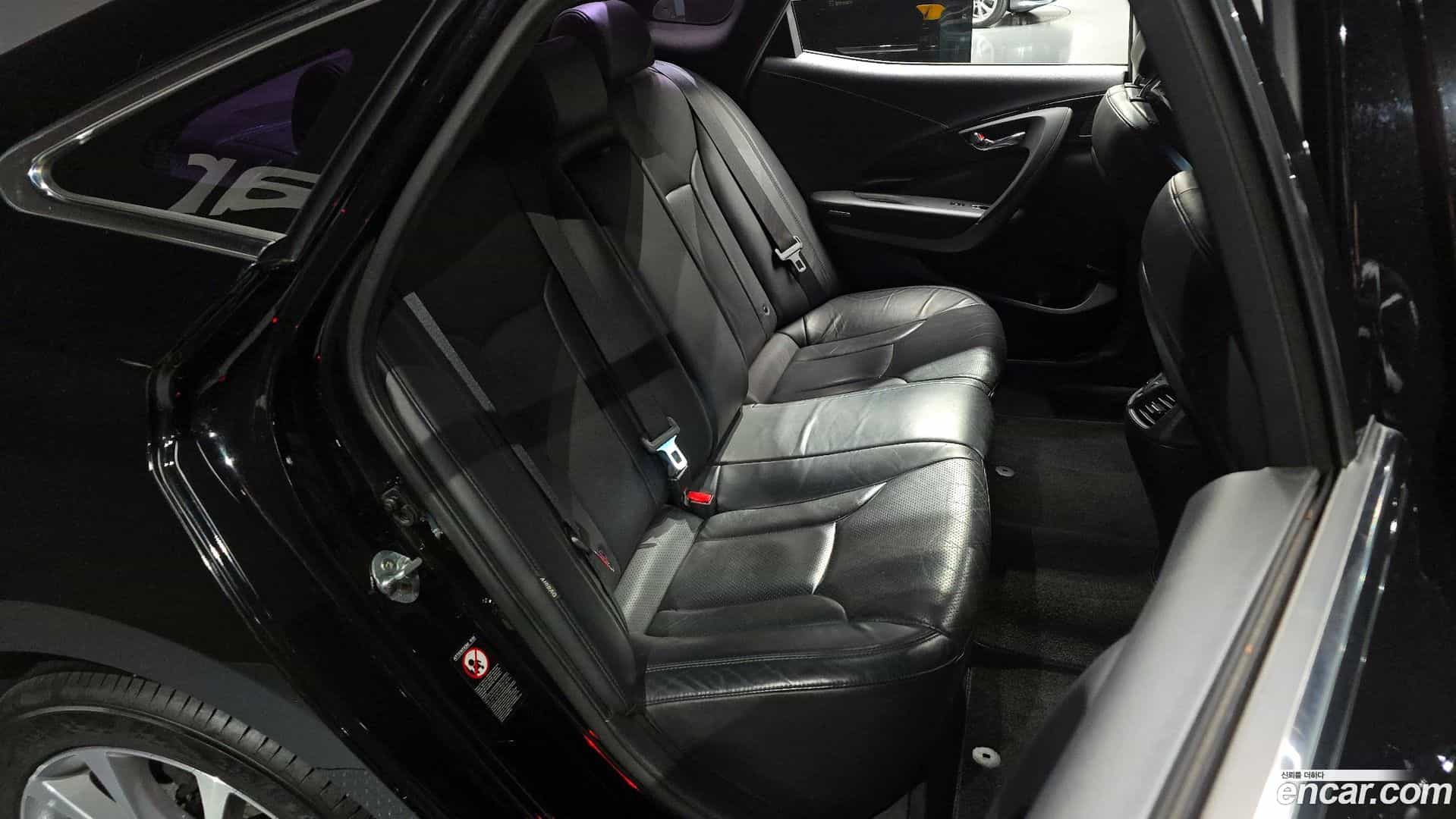 Grandeur Hyundai 2016.1-OPTION-016