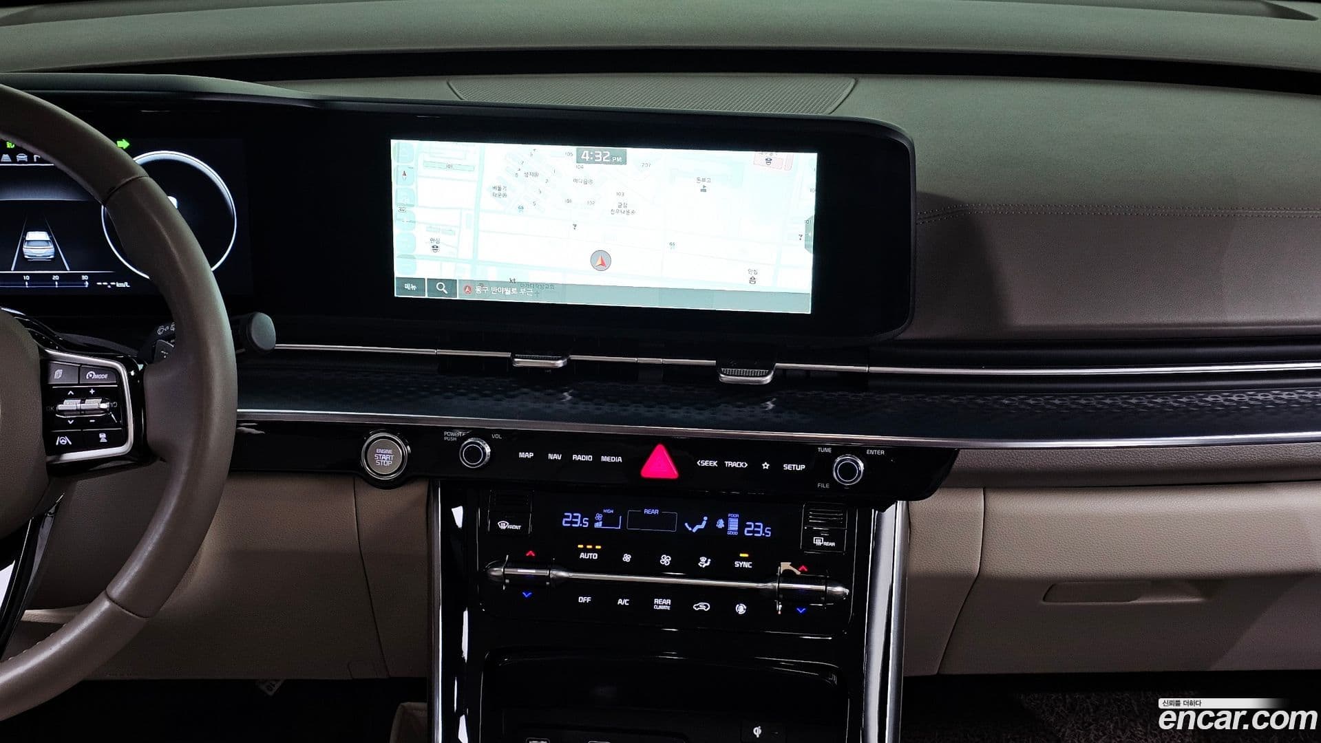 Main__Slider__Photo:Canival Kia 2022.10-13