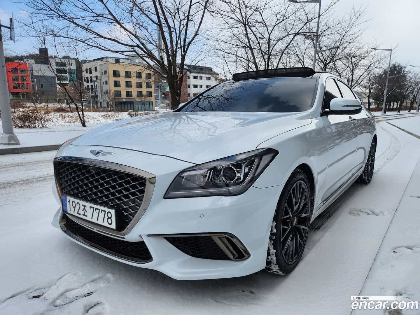 G80 Genesis 2017.11-OUTER-001