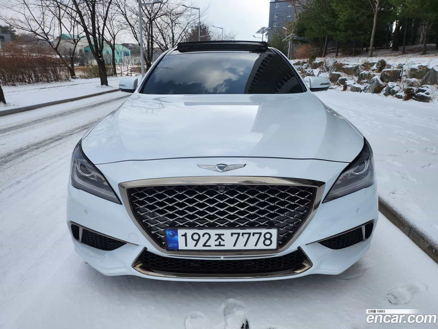 G80 Genesis 2017.11-OUTER-003