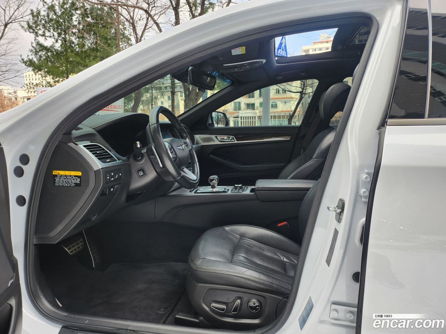 Main__Slider__Photo:G80 Genesis 2017.11-9