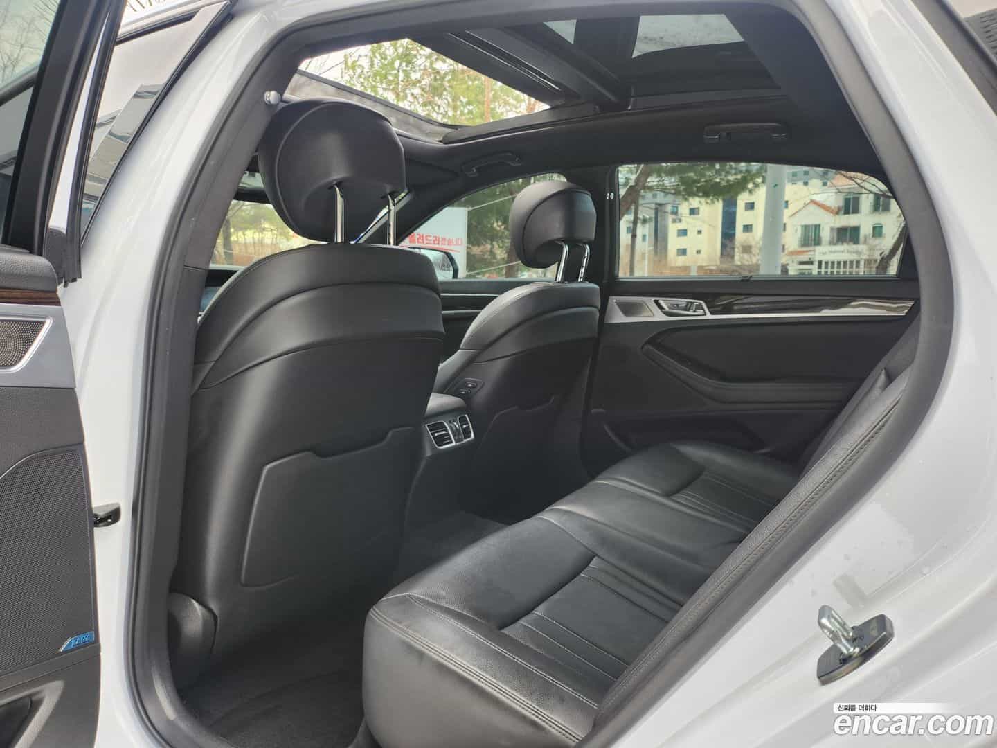 G80 Genesis 2017.11-OPTION-016