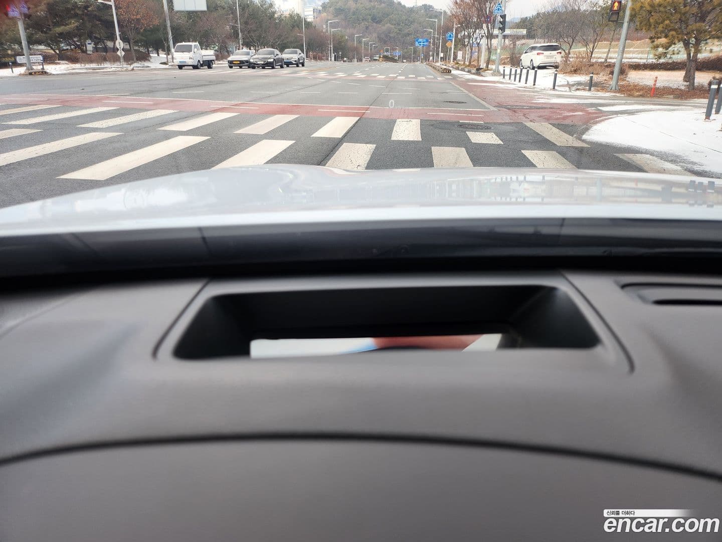 Main__Slider__Photo:G80 Genesis 2017.11-15