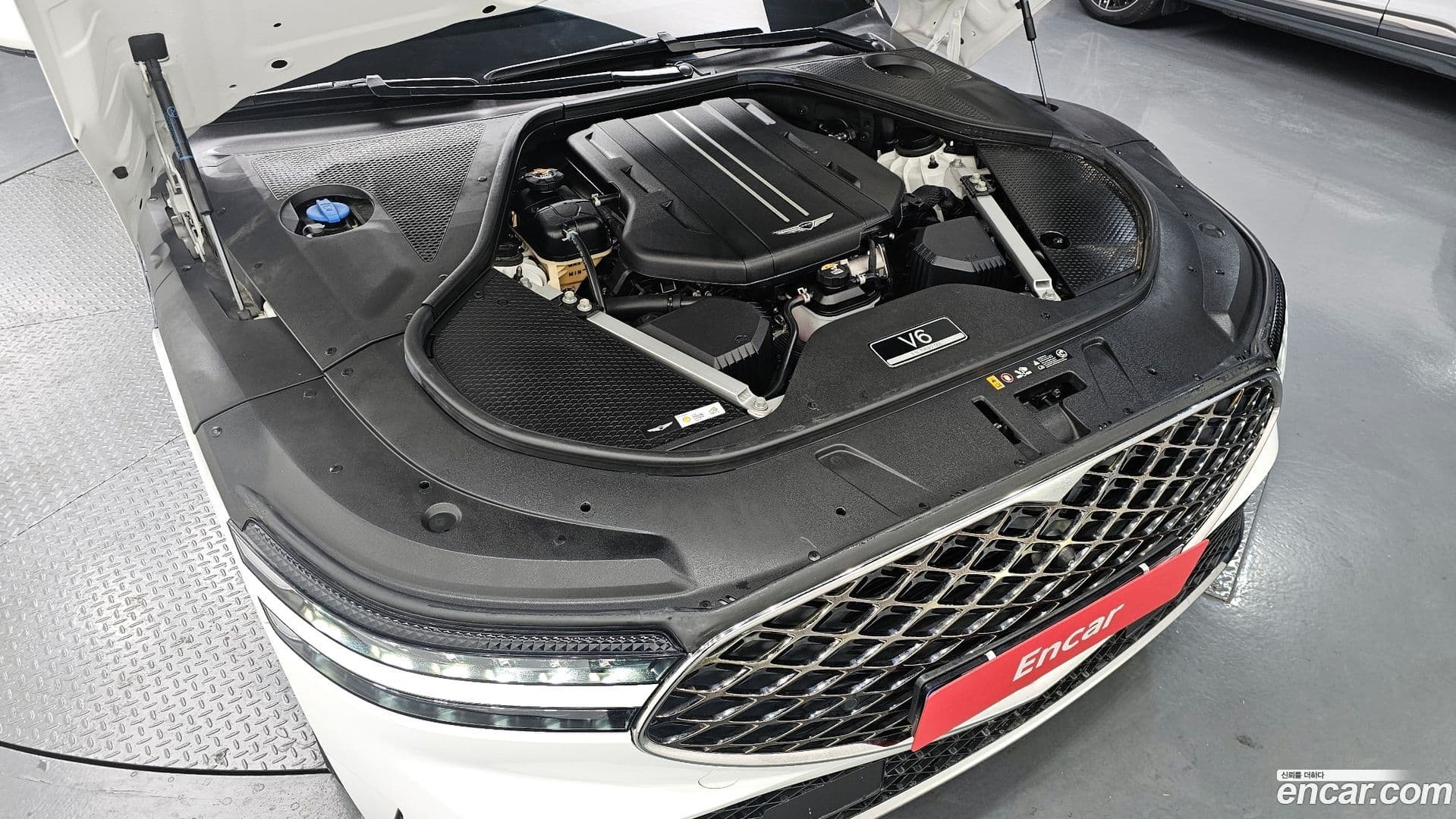 Main__Slider__Photo:G90 Genesis 2022.11-5