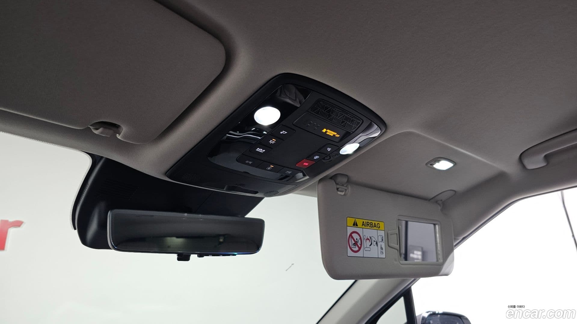 Main__Slider__Photo:Canival Kia 2024.6-17