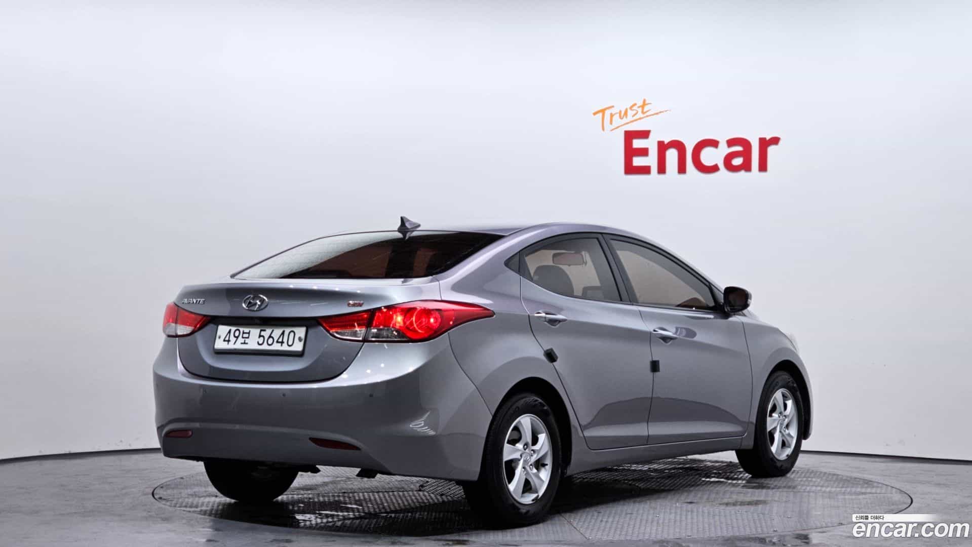 AVANTE Hyundai 2012.10-OUTER-002