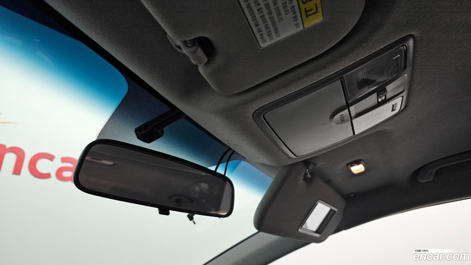 Main__Slider__Photo:AVANTE Hyundai 2012.10-18