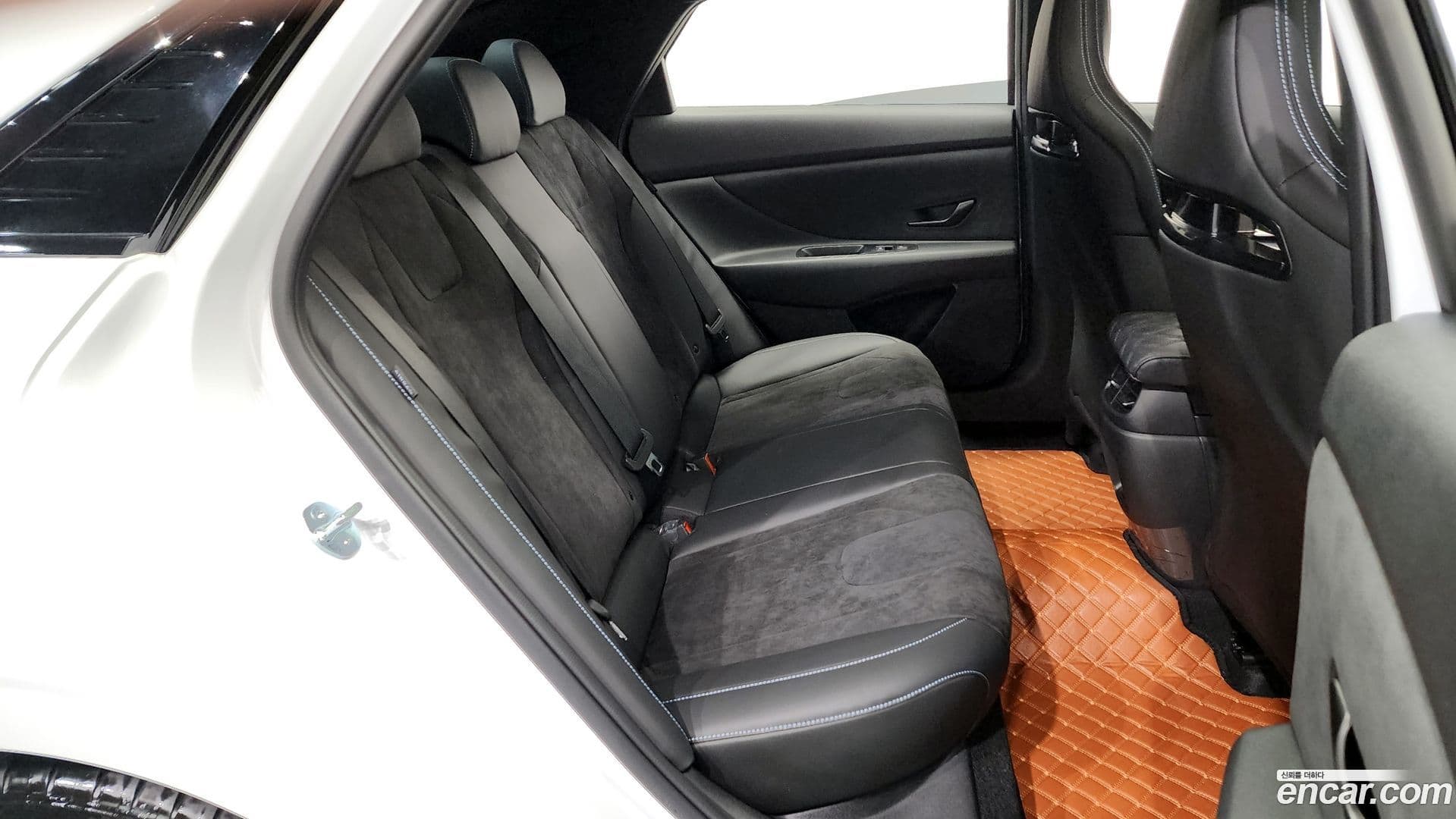 Main__Slider__Photo:AVANTE Hyundai 2025.6-11