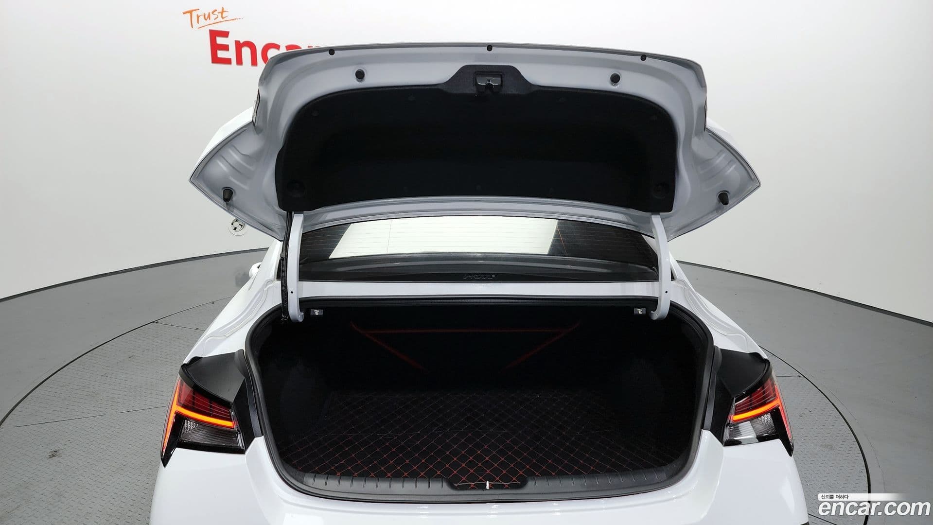 Main__Slider__Photo:AVANTE Hyundai 2025.6-19