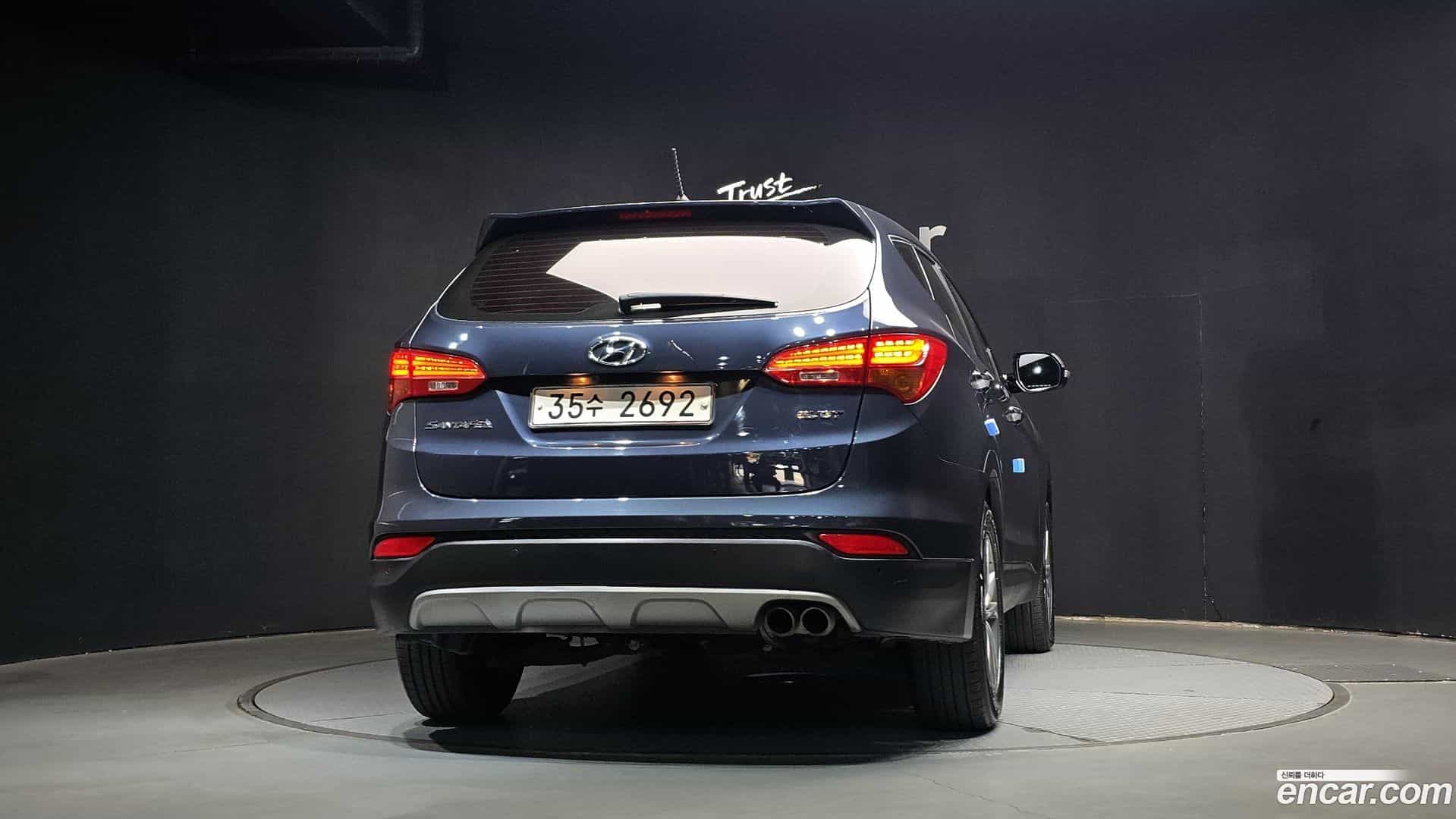 Santafe Hyundai 2015.2-OUTER-004