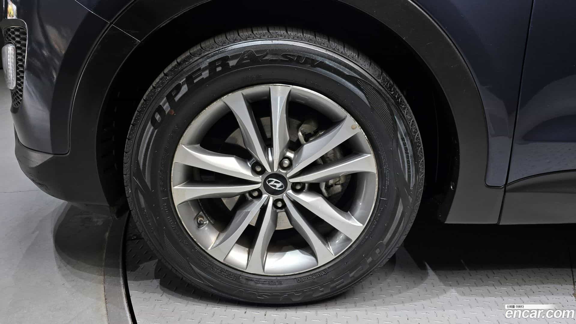 Santafe Hyundai 2015.2-OUTER-005